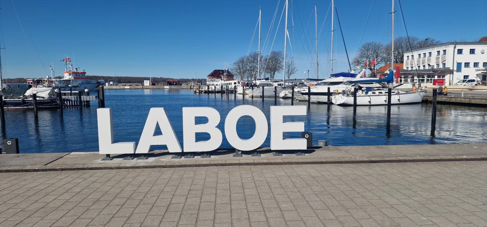 Penthouse Ferienwohnung Auszeit, Gerne Mit Hund, Wlan Inkl. Laboe Dış mekan fotoğraf